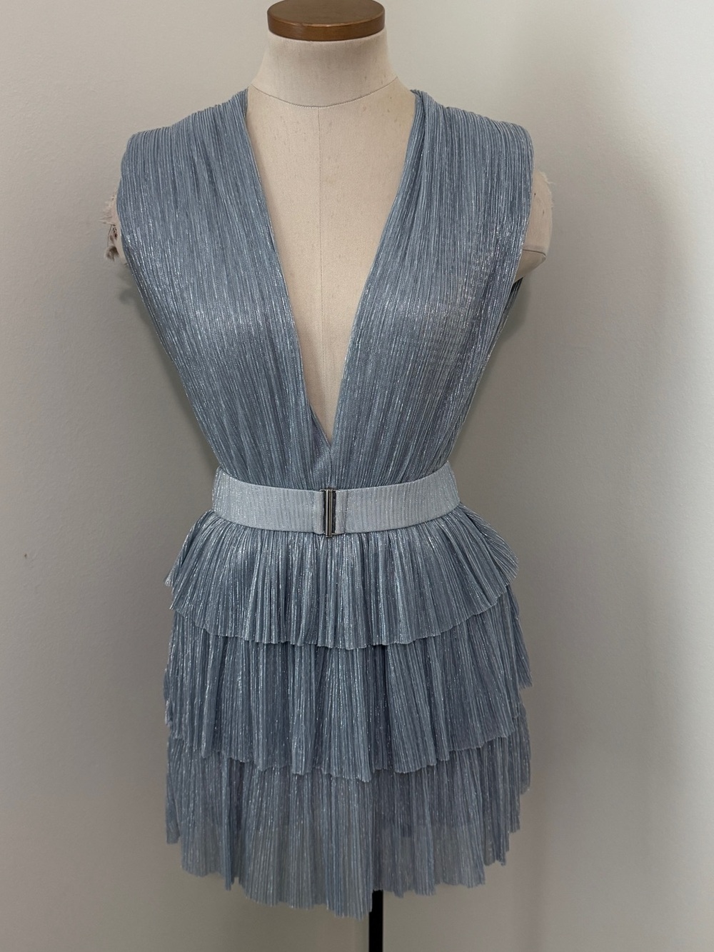 Sabina Musayev XS Skylar Blue Metallic Tiered Plunge Mini Dress ~ Party Cocktail